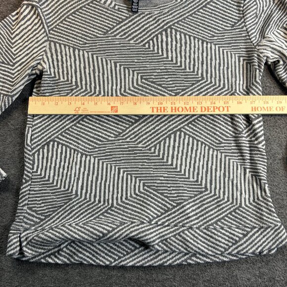Ellen Tracy Gray/White Striped Pullover LS‎ Sweater Top, Size M - Picture 5 of 11